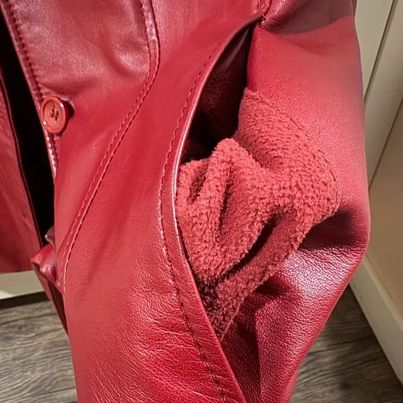 Danier Red Leather Button-Front Jacket - Picture 9 of 9